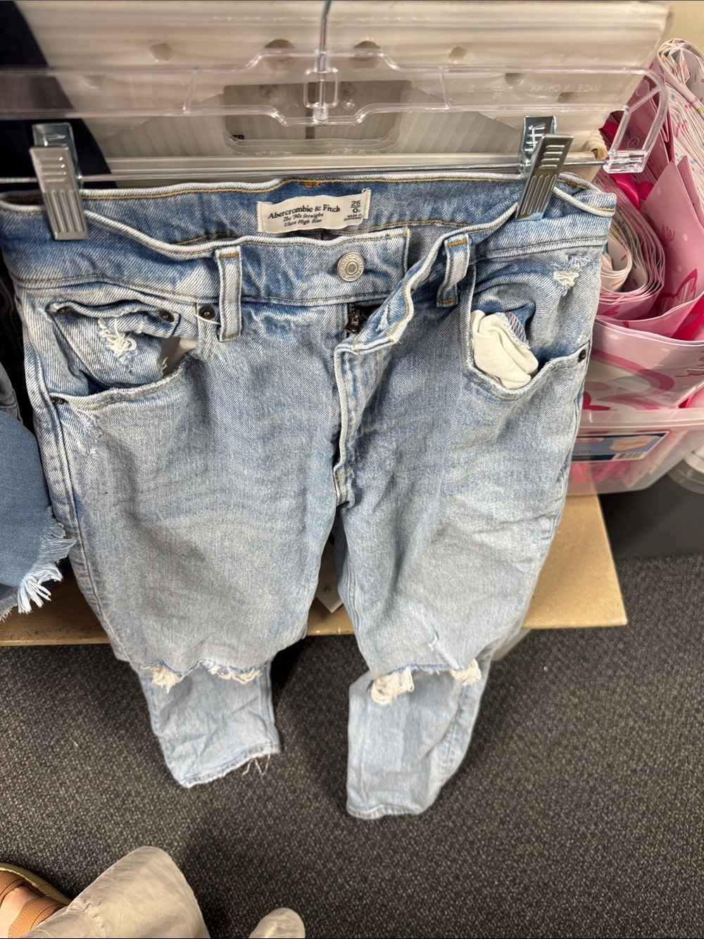 Abercrombie and fitch 90s straight jeans size 0 // 080668